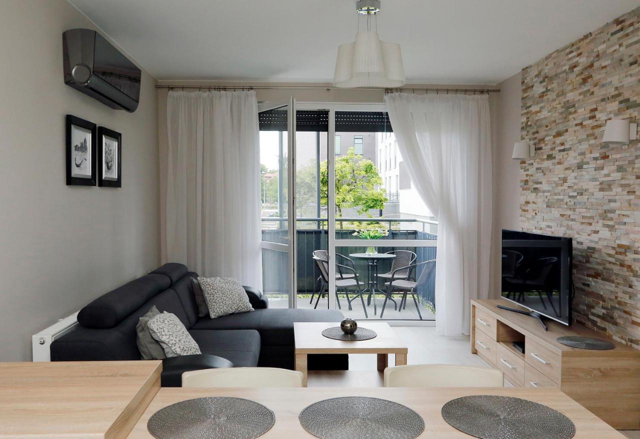 Apartament Teresa W Uniejowie Esterno foto