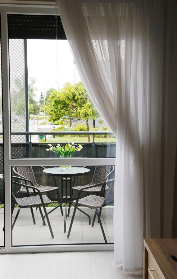 Apartament Teresa W Uniejowie Esterno foto